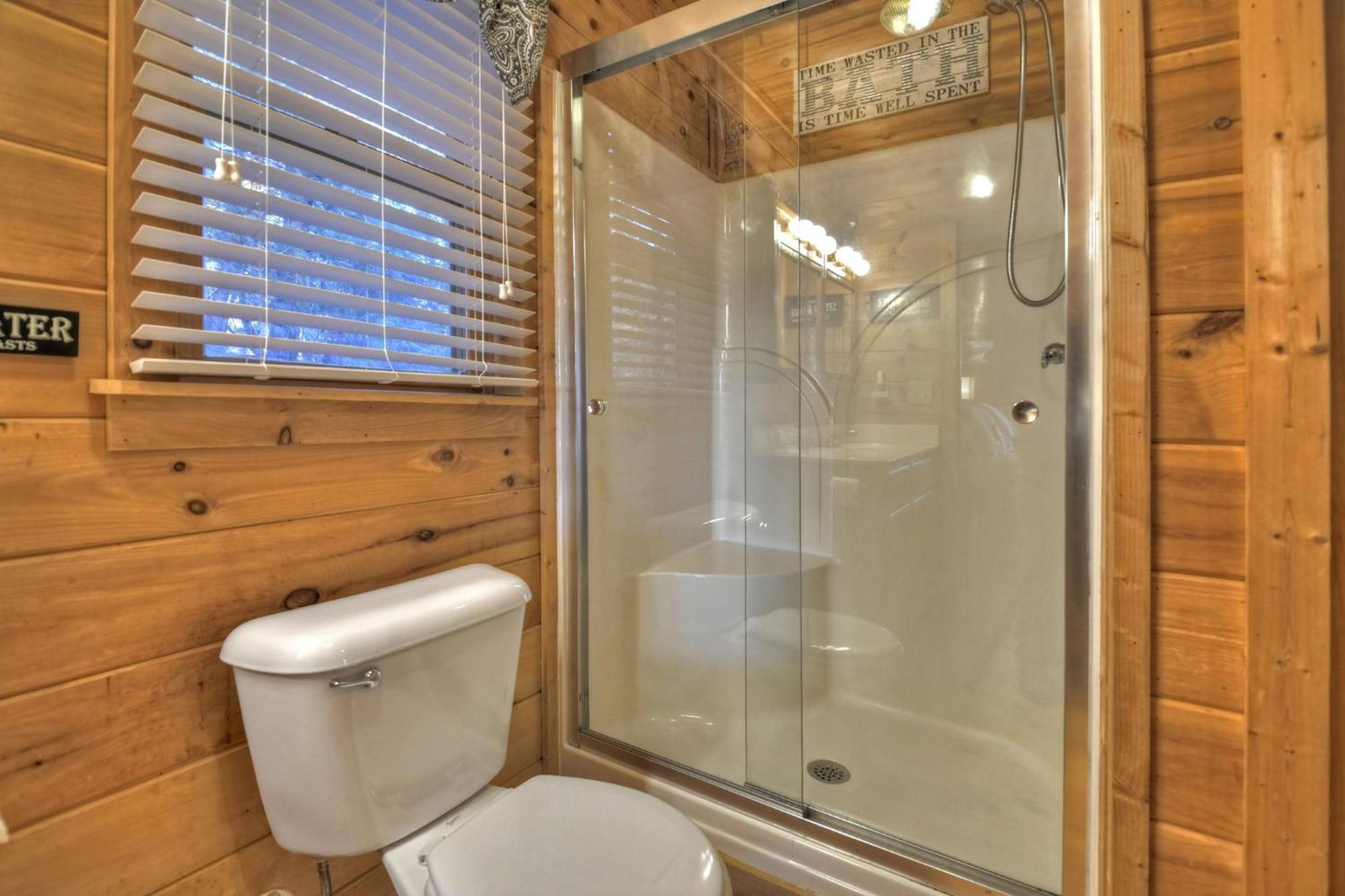Villa Talking Leaves Hot Tub Firepit And Comfy King Beds Ellijay Exterior foto